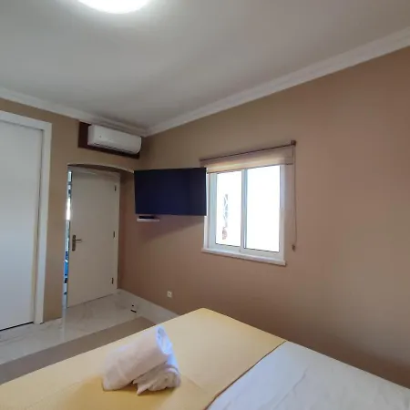 Casa Oliveiras O Seu Refugio No Algarve * Quarteira