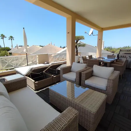 Casa Oliveiras O Seu Refugio No Algarve Quarteira