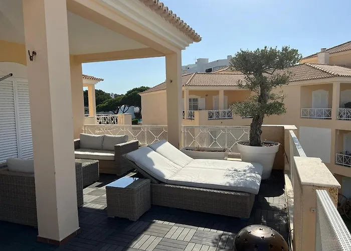 Casa Oliveiras O Seu Refugio No Algarve * Quarteira